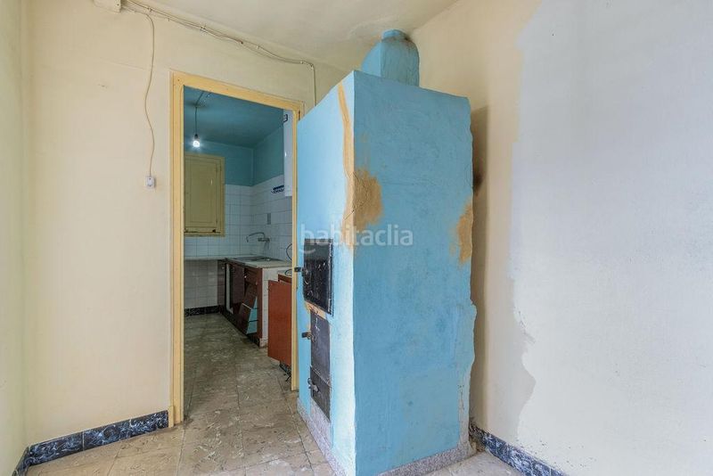 Foto a746fcf7-4521-4b48-88c2-0aaea209d692. Casa amb aparcament a Llardecans