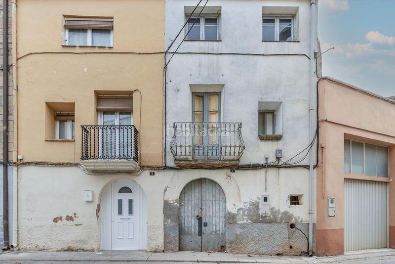 Foto e02ee5e9-0875-42a0-989e-9e38145b6635. Casa amb aparcament a Llardecans