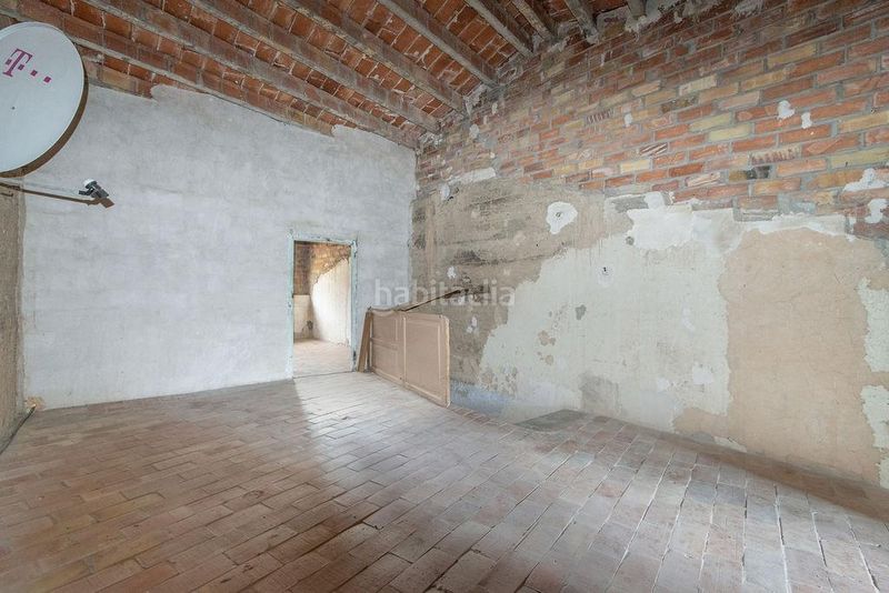 Foto f6bde8ff-5bb9-4d0c-ab37-19273f3a2f17. Casa amb aparcament a Llardecans