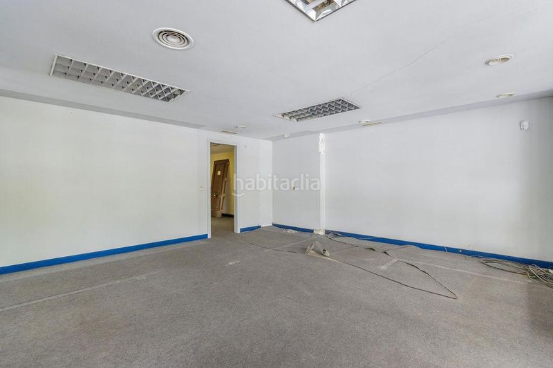 Foto b25a9e53-d98f-4f4e-8d11-880655f87ce0. Local comercial a Centre Històric Lleida