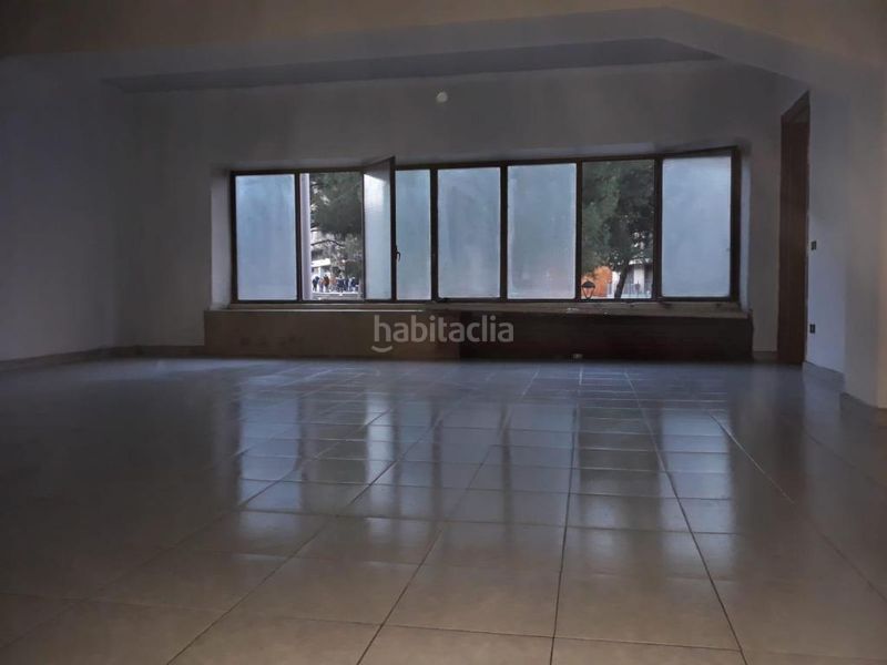 Foto 063eed33-0be1-4369-8f66-6b27ae34821f. Local comercial a Mariola Lleida