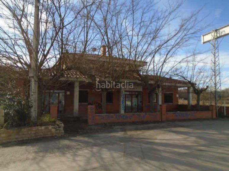 Foto 8c22cd8b-d9b6-4c79-be35-db1f839f00c0. Casa a Albesa