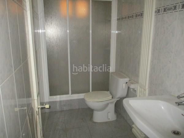 Foto 0164a763-adc0-415f-8e0f-82da027d7c81. Pis a Bellpuig