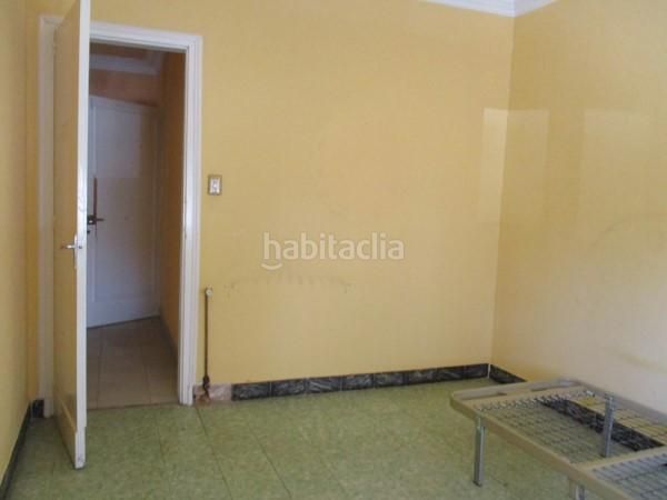 Foto ac0363a8-fd3f-4024-af93-5912f2eea289. Pis a Bellpuig