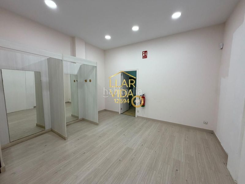 Foto b53bf9e0-3a16-4333-bb01-3b62d836ab0d. Local comercial a Centre Històric Lleida