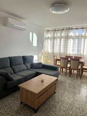 Miete Etagenwohnung  Príncep de viana. Piso de alquiler para estudiantes!