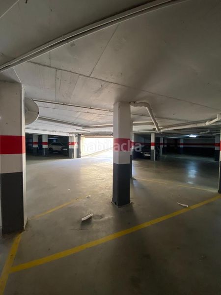 Foto 463a14b2-ce59-4d8c-9f93-b58818349785. Aparcament cotxe a Alcoletge