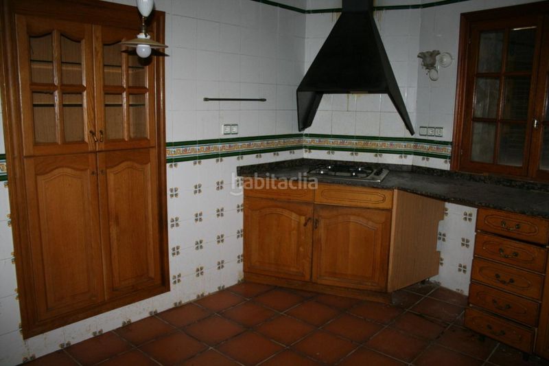 Foto 8718aa54-c084-48aa-b90e-87c595475ae1. Casa a Camarasa