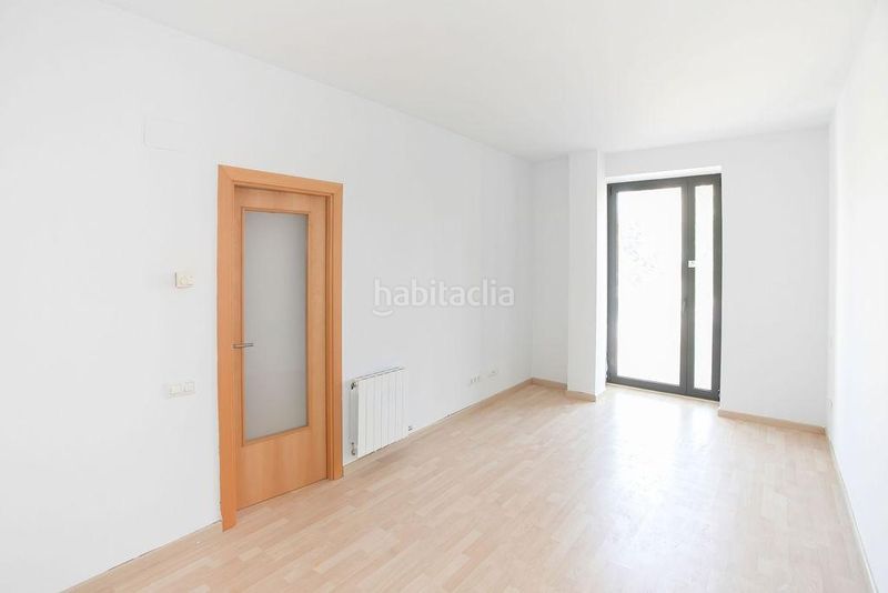 Foto 5f7c7f1a-1f00-408a-aef2-64f5954a5c01. Pis a Tàrrega