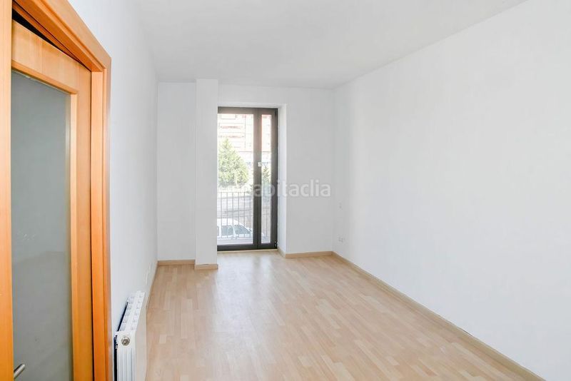 Foto d82c91f3-b6f5-4836-aebb-48f3f6e82410. Pis a Tàrrega