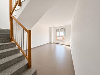 Rent Duplex  Calle de sant ramon. Dúplex más parking en alquiler en alcoletge