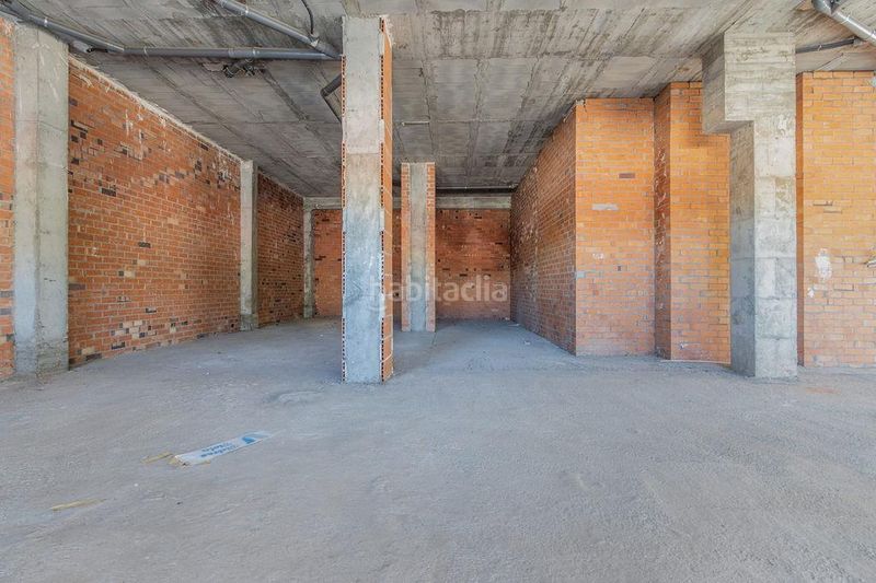 Foto 18121d97-d10c-4f31-9d07-f058c4de1aa5. Local comercial a Balàfia Lleida