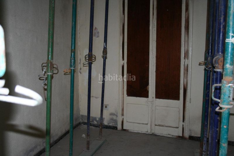 Foto 0f87a361-2edc-4ad6-8795-de63c02e5a0a. Edificio in Balaguer