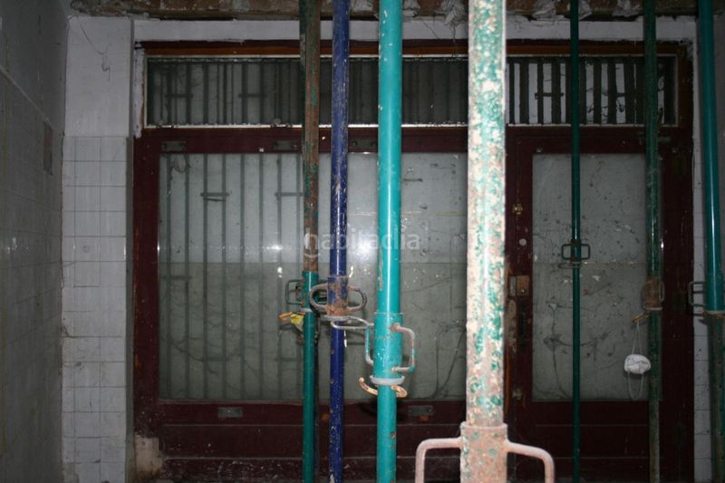 Foto 276be789-abbb-4a97-b6d8-a3526a5fe8dd. Edificio in Balaguer