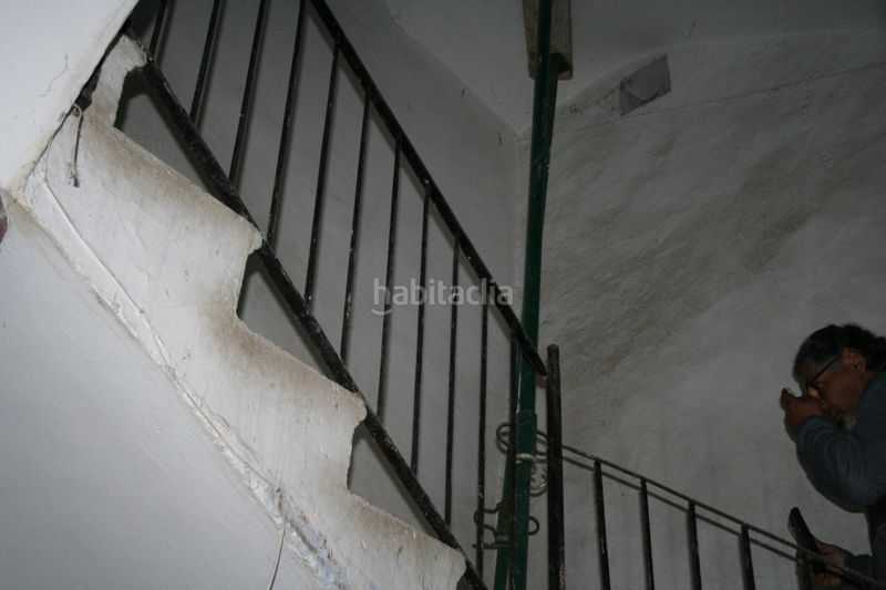 Foto ddb7e2c6-3a08-45cd-b2f7-3225d87421a1. Edificio in Balaguer