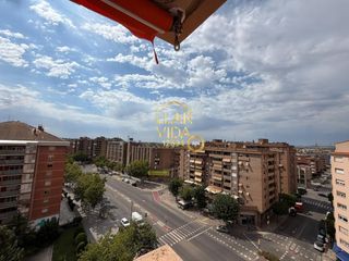 Flat in calle Segrià