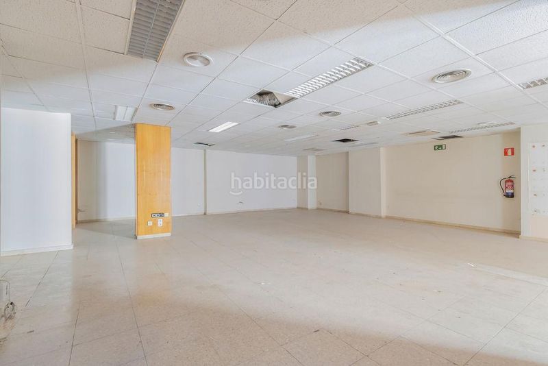 Foto 609d15cf-6475-4f06-be6a-605c8f7b3a07. Alquiler local comercial local en alquiler en el centro en Lleida