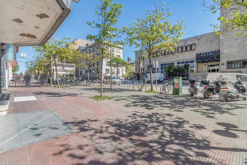 Foto b84dc73d-7252-41d1-9d60-5aa800445b46. Alquiler local comercial local en alquiler en el centro en Lleida
