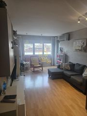 Flat  Calle dels comtes d'urgell. Piso perfecto en lleida