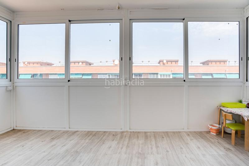 Foto 82914718-950c-4848-b88a-8f0e18059d32. Àtic amb aparcament a Sants Barcelona