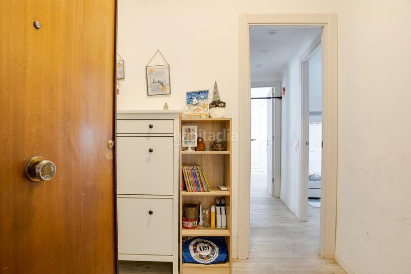 Foto fc8454ec-2417-47e6-a71c-dbdfcbdae2b7. Attico con parcheggio in Sants Barcelona