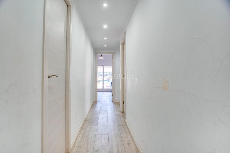 Foto e8ceffc3-65a6-4a5d-bede-e93838baa644. Attique avec parking dans Sants Barcelona