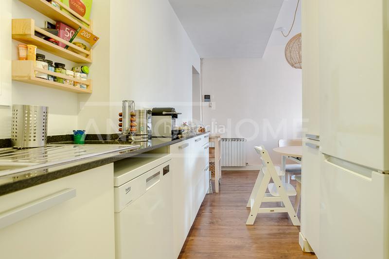 Foto 38107678-b0a1-42ce-96dc-2f86d7bbdf8c. Appartamento con riscaldamento in Fort Pienc Barcelona