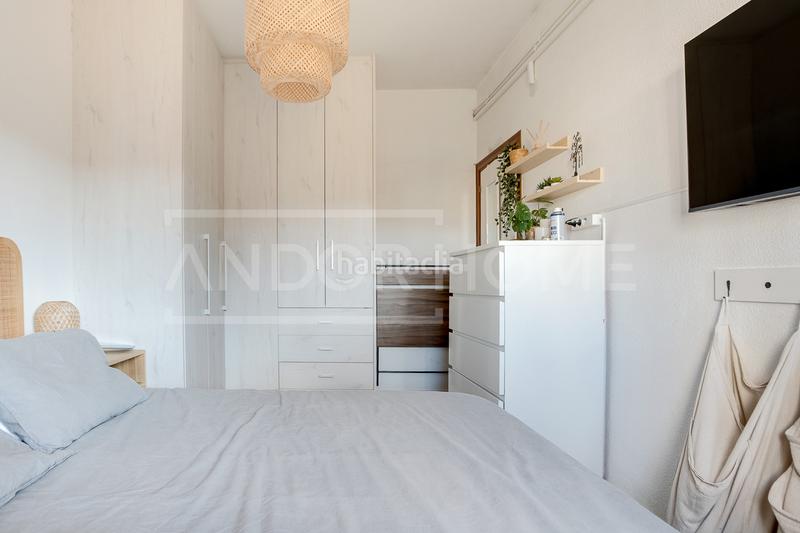 Foto 09a903c1-cd5c-43ed-846e-e51d2025a9bb. Piso en Fort Pienc Barcelona