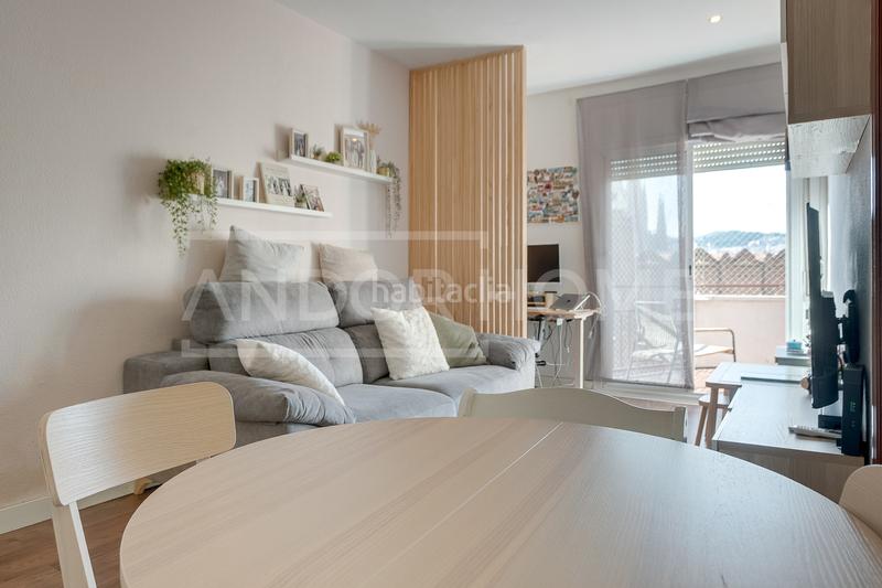 Foto 7f5b2ba0-122b-4904-bd3d-d991275d1233. Piso en Fort Pienc Barcelona