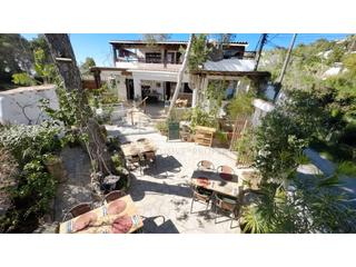 Local Comercial  N/a. Encantador restaurante rústico con potencial de desarrollo en ca