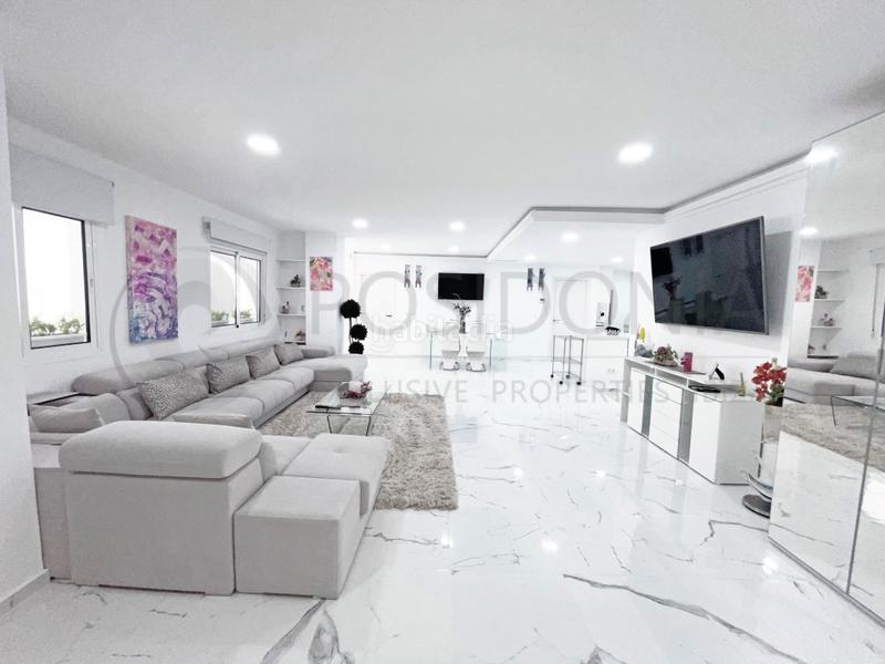 Foto 0a08cd77-8a66-4dfe-8744-e42db4ed4128. Piccolo appartamento con parcheggio in Marina Botafoc-Talamanca Ibiza