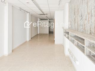 Business premise in Carrer llevant 15. Excepcional oportunidad en la mejor zona comercial de altafulla