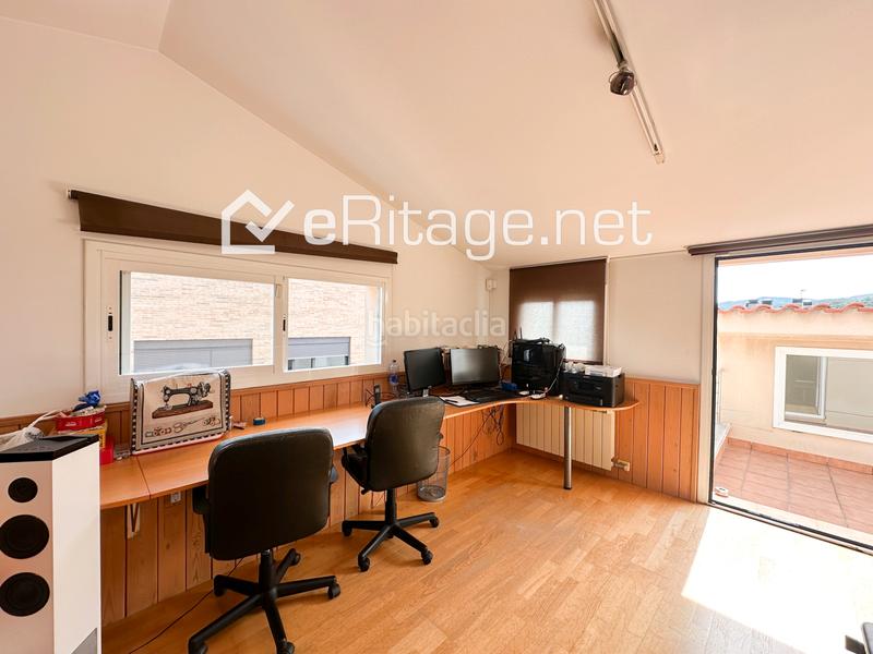 Foto 29a462c5-2021-4bf7-891e-f53749eff878. Chalet con piscina in Martinica - Ateneu Cerdanyola del Vallès