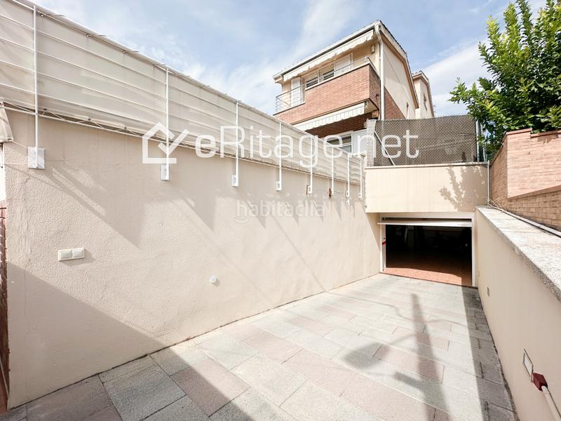 Foto 2f0177f2-4ddb-4c85-9f6b-bdc05468f97e. Chalet con piscina in Martinica - Ateneu Cerdanyola del Vallès