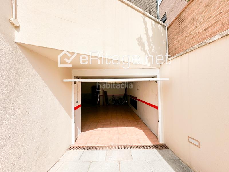 Foto 5ab5fbbb-633f-4bf7-ba45-3d90506089cf. Chalet con piscina in Martinica - Ateneu Cerdanyola del Vallès