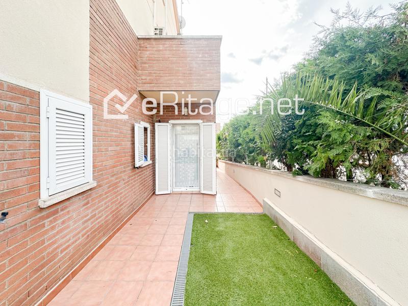 Foto 5f53913c-1cd3-4384-a3aa-b91f0d58f31f. Chalet con piscina in Martinica - Ateneu Cerdanyola del Vallès