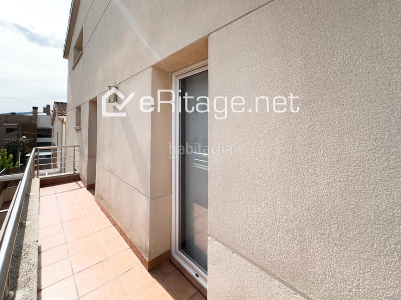 Foto 7e5b9153-fab1-4ac4-aee6-ed311c7be269. Chalet con piscina in Martinica - Ateneu Cerdanyola del Vallès