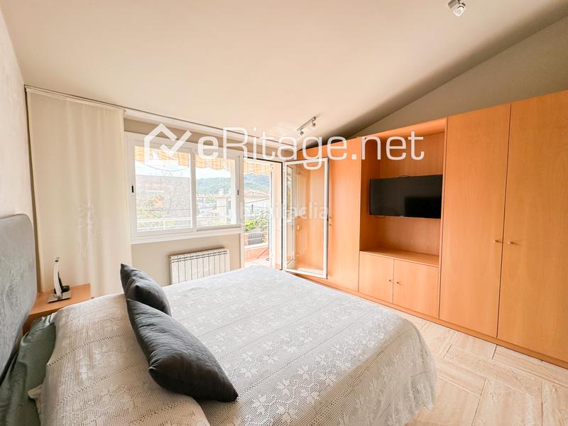 Foto fb15fed2-55e1-45d9-9b92-4d96d34f77fe. Chalet con piscina in Martinica - Ateneu Cerdanyola del Vallès