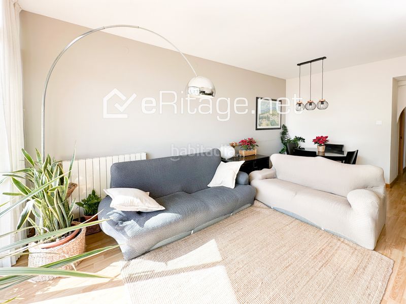 Foto 089e83c1-5a55-4230-9a07-ddc2ad5a0089. Pis a Sant Antoni Barcelona