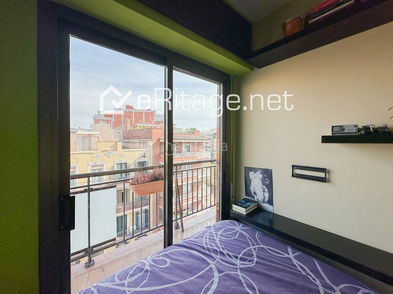 Foto 0fae07af-24a8-4a84-bf72-4e8f729d7400. Pis a Sant Antoni Barcelona