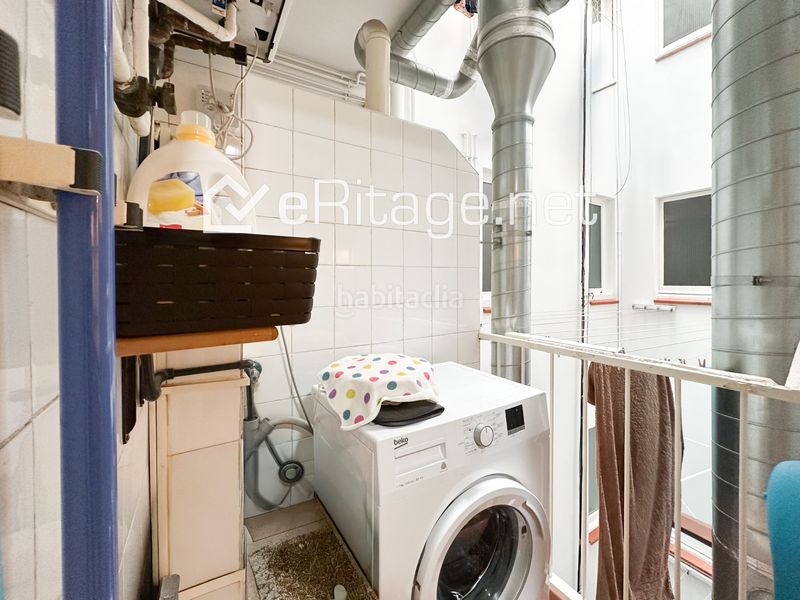 Foto 312f78a0-7722-4045-ba3f-db582968733e. Pis a Sant Antoni Barcelona