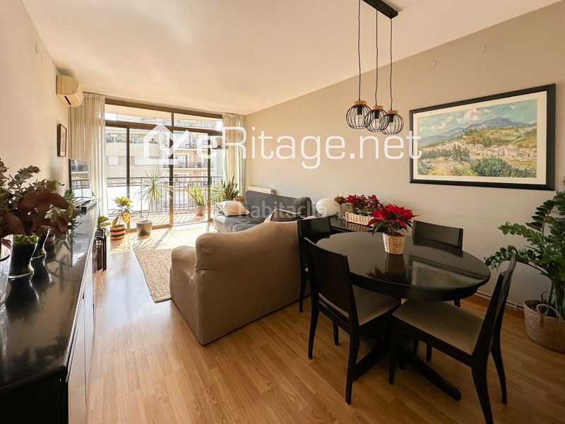 Foto 5f4178d2-3c8a-48d0-a245-b5b300c287bd. Pis a Sant Antoni Barcelona