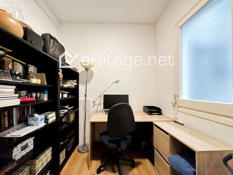 Foto 77a746c1-1199-48d8-ad02-3355381b40c8. Pis a Sant Antoni Barcelona