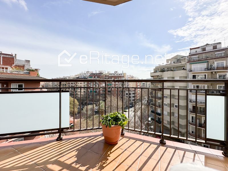 Foto 7c7537fb-f8d0-4691-a5e8-b5b9663c8350. Pis a Sant Antoni Barcelona