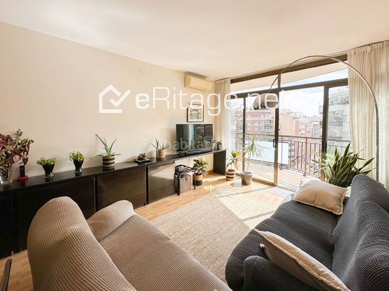 Foto 86cc7e78-3ca0-4c0b-9cbd-85c626cc6c6d. Pis a Sant Antoni Barcelona