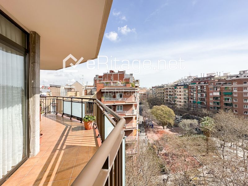 Foto 974a66a0-ce93-4710-a3b4-2d1b4eac4dad. Pis a Sant Antoni Barcelona