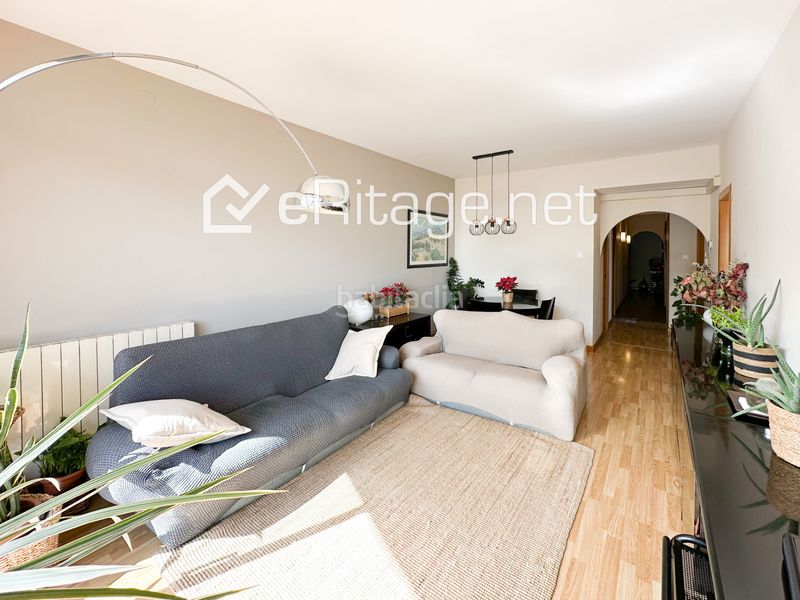 Foto cf51e0d9-fc74-40da-9cee-578deb367f2a. Pis a Sant Antoni Barcelona