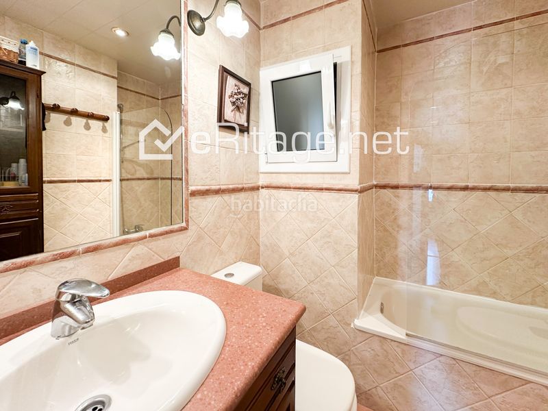 Foto dcb32f3e-e355-4645-8012-0f01b37a8d23. Pis a Sant Antoni Barcelona