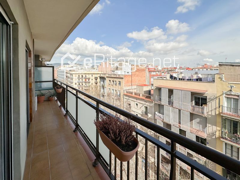 Foto eab58e27-8392-4805-8667-148572f68e69. Pis a Sant Antoni Barcelona