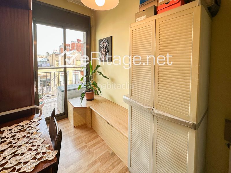 Foto fbf38535-2027-4a08-90ce-8255542af6be. Pis a Sant Antoni Barcelona